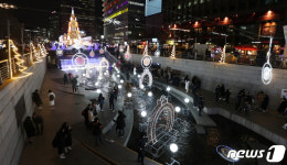 붐비는 2019 서울크리스마스 페스티벌