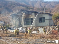 제천 백운면 주택 신축현장 화재로 전소…인명피해 없어