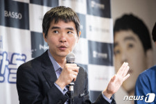 이세돌 이세돌다운 바둑 못보여줘 짙은 아쉬움