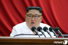 전원회의 사흘차 주재하는 北 김정은…국가건설·경제발전 언급