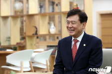 김병우 충북교육감 유치원 3법 통과 환영