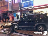 군포서 차량 인도 돌진…70대 보행자 1명 숨져