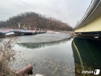 따뜻한 겨울 살얼음뿐인 공지천…역대 가장 늦어진 결빙