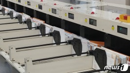 “사람이 기계도 아니고~”···집배원 인력난 ‘여전’