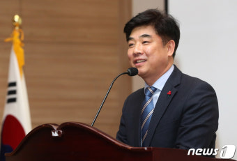 축사하는 김병욱 의원