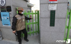 확진자 나온 서울 성북·중랑구 학교 13일까지 휴업 명령