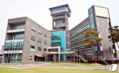 [중부소식]진천군립도서관 도서관과 함께 책읽기사업 선정