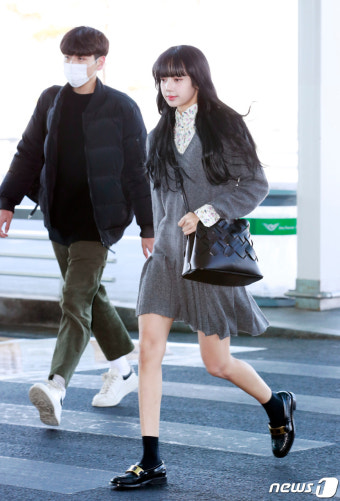 블랙핑크 리사, 패션쇼 갑니다