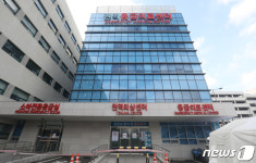 울산대학교병원 의사, 11번째 확진 판정