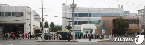 대구 마스크 언제쯤... 우체국 앞 긴 줄