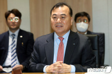 송병선 대표 코로나19 함게 이겨냅시다