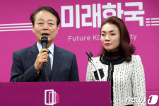 첫 영인인재 소개하는 한선교