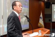 김명준 ETRI 원장 "AI 아카데미 만들어 전문인력 1000명 육성"