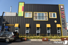 노란색 도시로 물들다…장성군, 옐로우시티 건축디자인 지원 박차