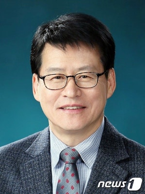 [개표상황] 중부3군, 민주당 임호선 후보 당선 '유력' | 포토뉴스
