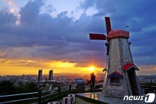 야경이 낭만적인 대동하늘공원 ‘야간관광 100선’선정