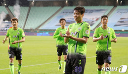 개막 축포 이동국, 덕분에 챌린지 세리머니