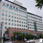 병원 집단감염 또 나오나…직원 400명 용인 강남병원 전면 폐쇄