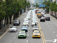 금남로서 재현되는 5월 그날