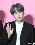 BTS 슈가, 짐 존스 연설 인용 사과→코로나19 덕분 발언도 도마