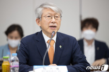 최기영 장관 항체 진단기기 현장 간담회