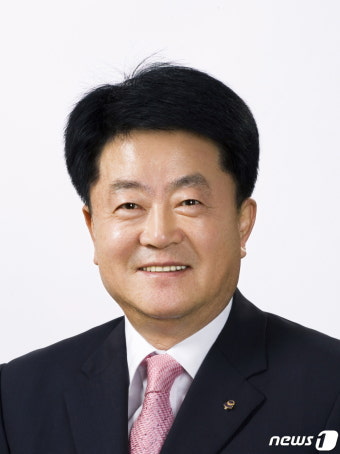 제천시의회 후반기 의장 후보로 민주당 배동만 의원 선출