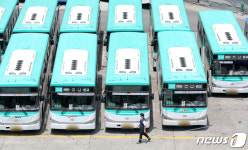 운전기사 2명 확진 성남 버스회사 직원 261명 ‘음성’…13명 검사중