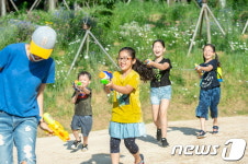 양천도시농업공원에서 신이 난 어린이들