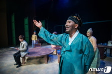 산청 극단현장 고운 최치원 선생 주제 ‘길위에서’ 공연
