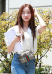 연우, 대본 손에 들고 리딩연습 왔어요
