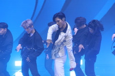 우즈(조승연) 새로운 시작, 가치관 담은 활동명으로 결정