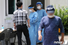 고양 원당성당서 집단감염…총 8명 확진
