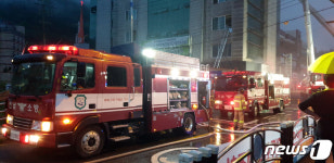 2명 사망 고흥 종합병원 화재...구조작업