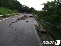 집중호우에 도로 48m 붕괴…순천시 응급복구 돌입