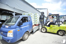 코로나시대 농산물 판로 해법은 ‘언택트’…화천군 농가에 택배비 지원