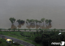 침수된 한강시민공원