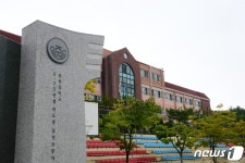 조국 동생 소송비용 웅동학원 재산으로 쓰려다가 취소