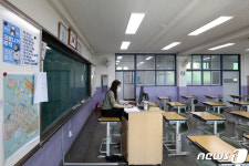 등교 못한 학교 7032곳 역대 최다…학생·교직원 25명(종합2보)