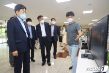 장석영 제2차관, 포항공과대학교 인공지능대학원 방문