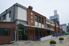국내 남은 가장 오래된 근대식 등대 인천 팔미도 등대 사적 됐다