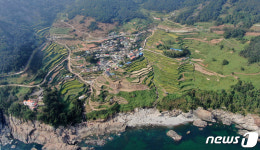 가을 찾아온 남해 다랭이마을