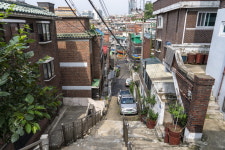 연트럴파크에서 기생충 속 슈퍼까지…마포 골목 여행