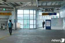 한산한 광주송정역