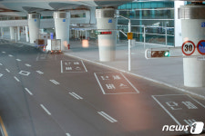 승객 없는 인천공항