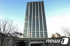 한전, 베트남 붕앙2 석탄 발전 사업 예정대로 추진한다