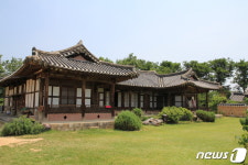 보은 속리산 기슭 선병국 고택 일대 군부대 이전 본궤도