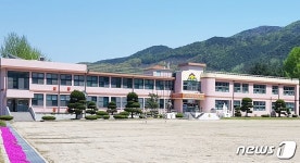 괴산 장연초, 분교기준 소외지역 배려하는 융통성 있어야