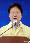 폐기물처리업체와의 전쟁선포하는 이병환 성주군수