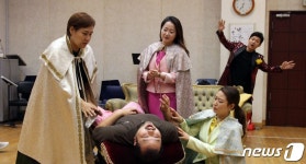 대구오페라하우스, 소오페라 달의 세계 대구서 초연