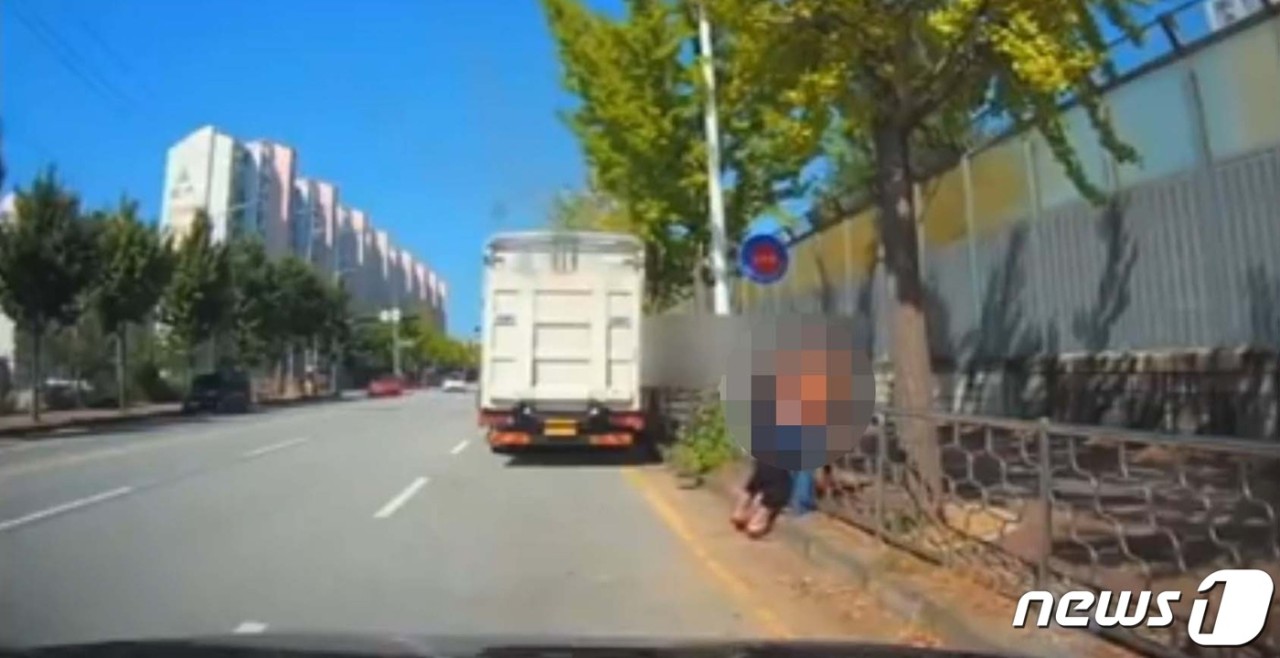 부산 해운대구 우동 60대 운전자, 승용차가 상가로 돌진하는 사고 발생